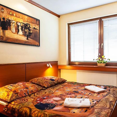 Hotel Acko Ruzomberok Eksteriør bilde